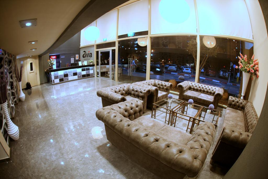 Avia Hotel & Resort Yehud-Monosson Extérieur photo
