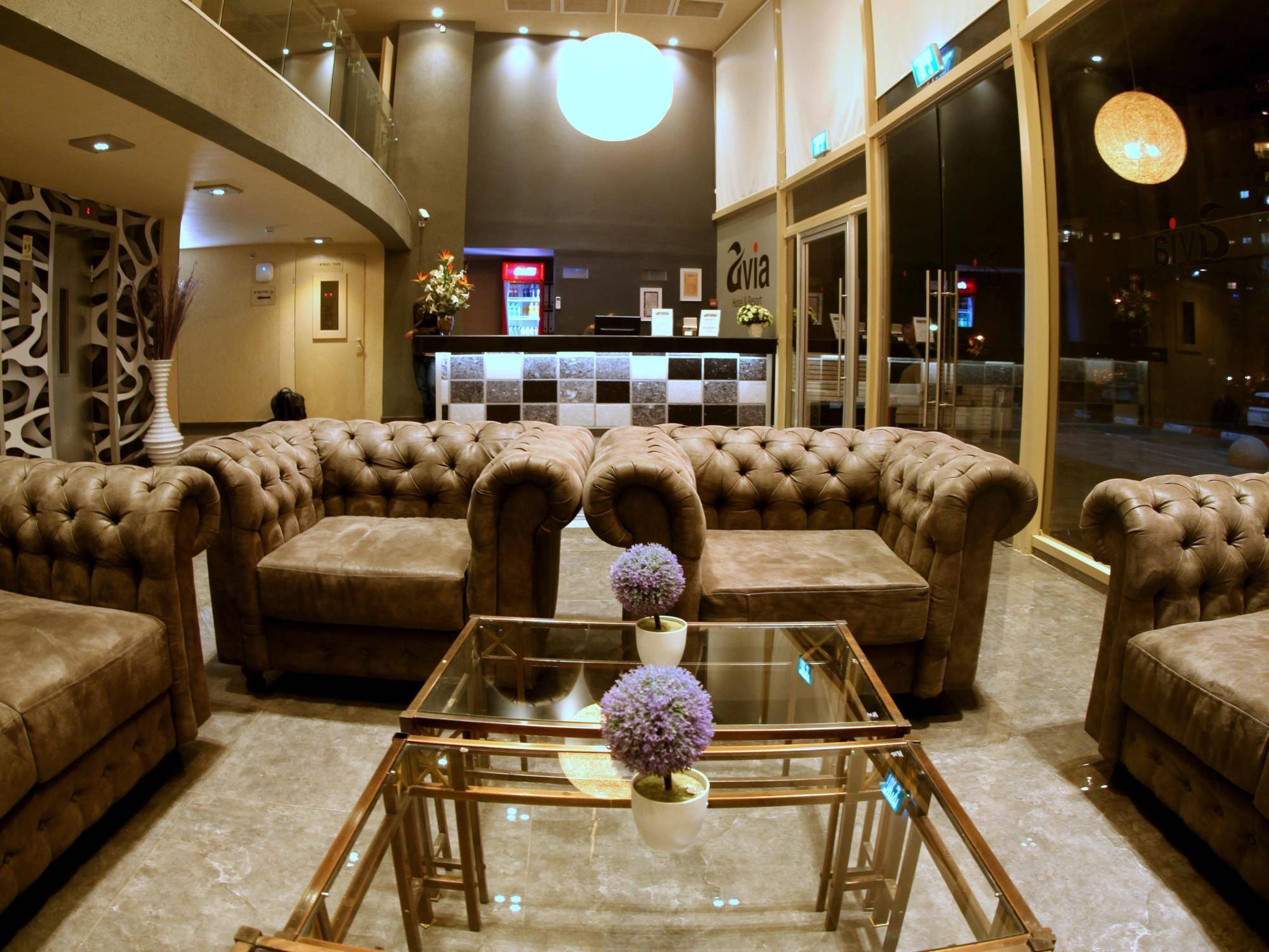 Avia Hotel & Resort Yehud-Monosson Extérieur photo
