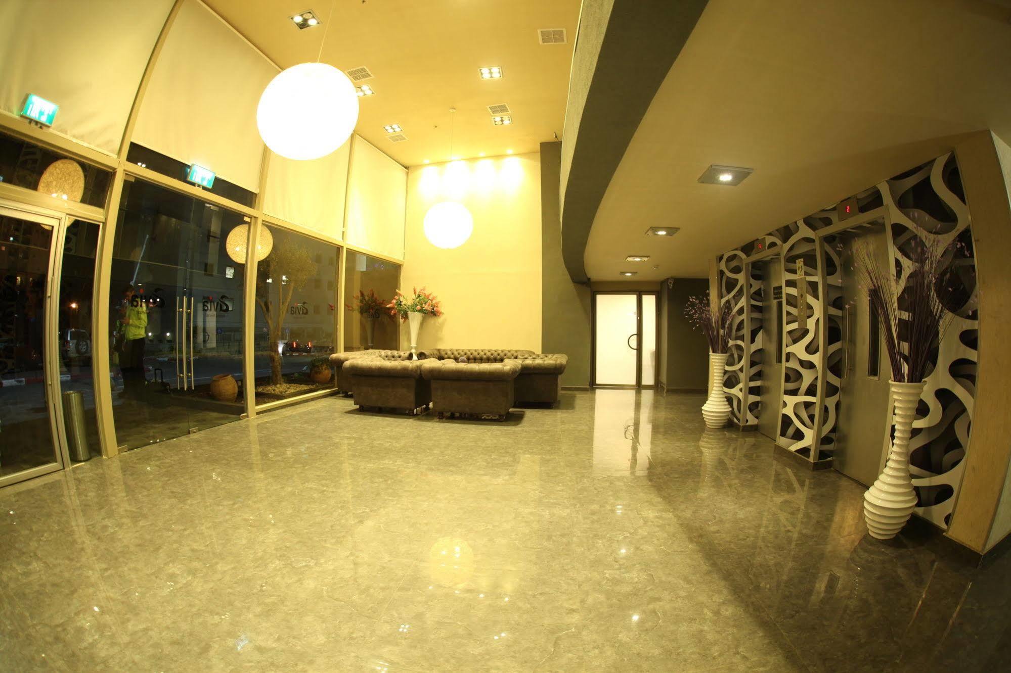 Avia Hotel & Resort Yehud-Monosson Extérieur photo